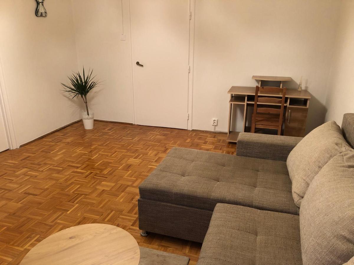 Karman Apartman - 2 Bedroom Entire Flat In The Center Jászberény Zewnętrze zdjęcie